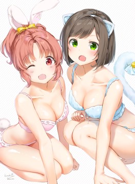 (e) Abe Nana, Maekawa Miku in underwear