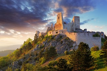 achtice Castle, Slovakia