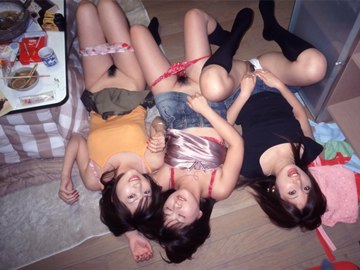 (y) !! 1231253653817 japanese girls pants down