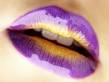 1156720682982 violet-yellow mouth