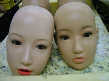 Yurio and Kunika heads