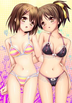 (e) ! Ui & Yui in bikini by alto seneka