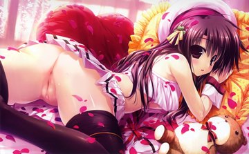 ! (s) bottomless Konoka Kugayama on bed covered with pink petals